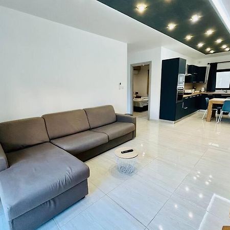 Cosy Home Close To The Sea, King-Size Bed Σεντ Πόλς Μπέι Εξωτερικό φωτογραφία
